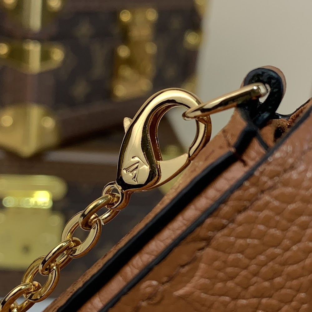 Dragons Bags ln Luxury Bag --62542