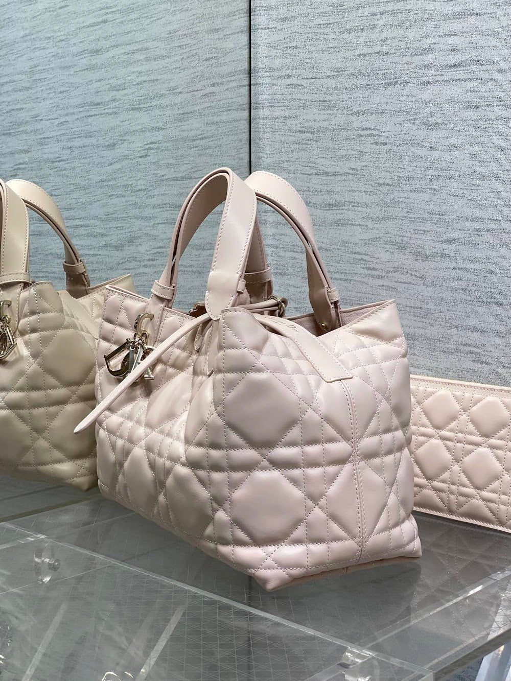 Dragons BagsDiorn Luxury Bag --115986