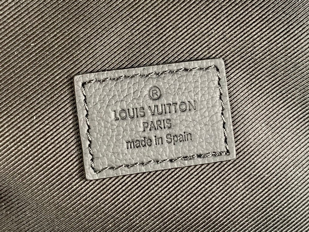 Dragons Bags ln Luxury Bag --68138
