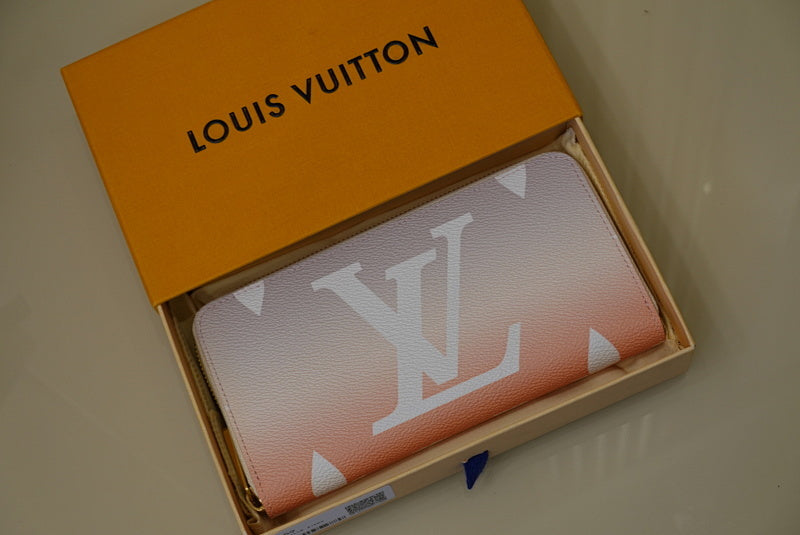 Dragons Bags ln Luxury Bag --66618