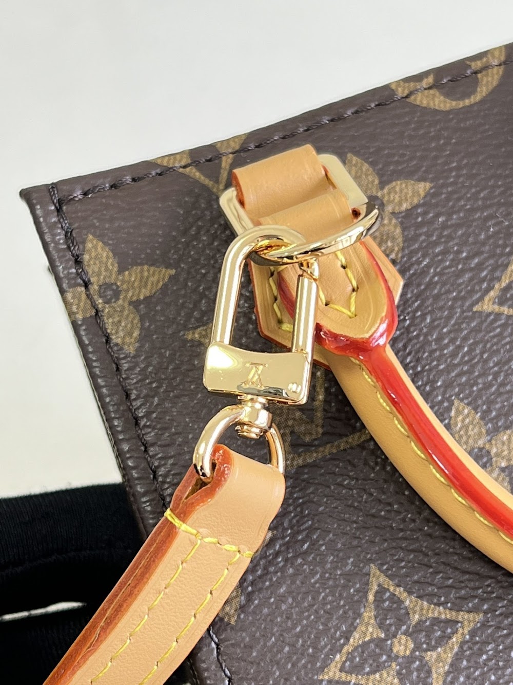 Dragons Bags ln Luxury Bag --96439