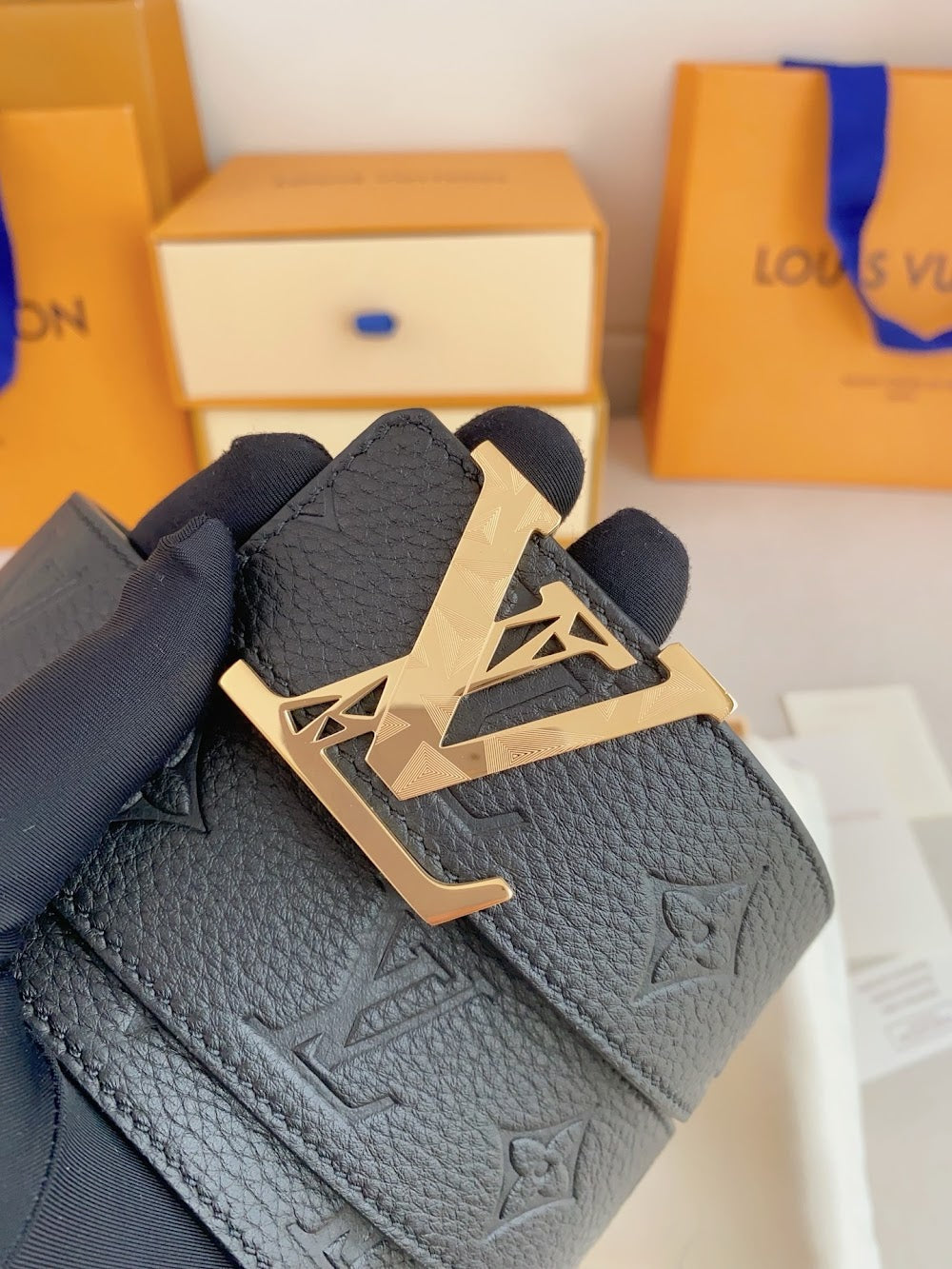 Dragons Bags ln Luxury Belt --110327