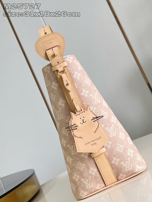 Dragons Bags ln Luxury Bag --97490