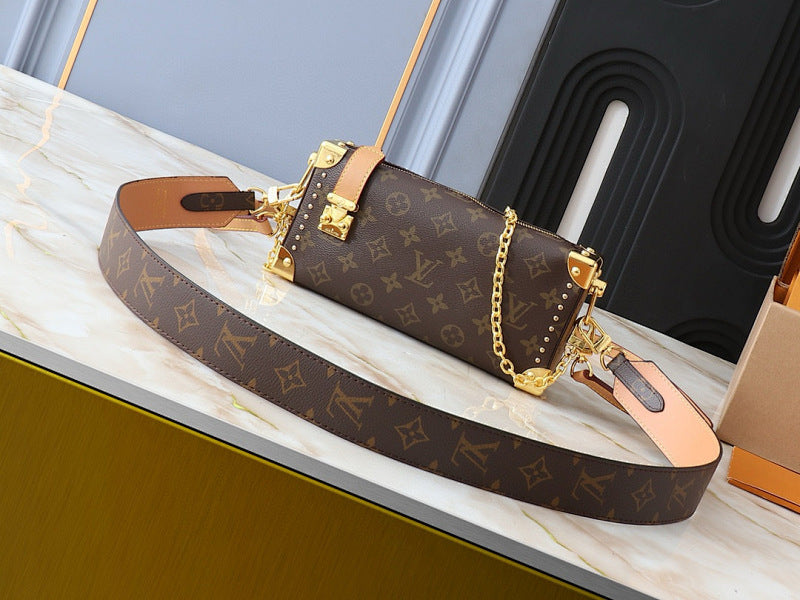 Dragons Bags ln Luxury Bag --81601