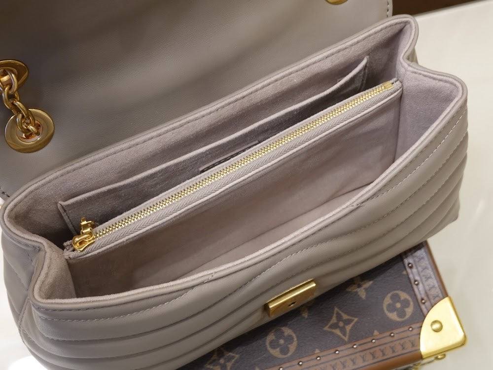 Dragons Bags ln Luxury Bag --60209