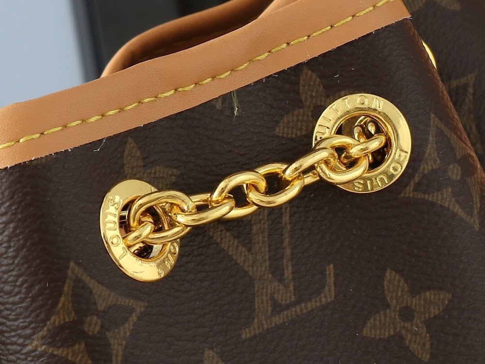 Dragons Bags ln Luxury Bag --76398