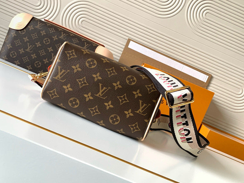 Dragons Bags ln Luxury Bag --81625