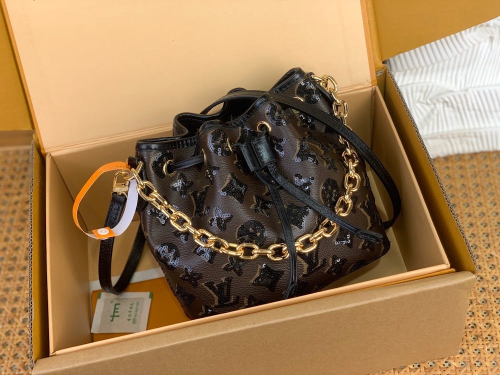 Dragons Bags ln Luxury Bag --97606