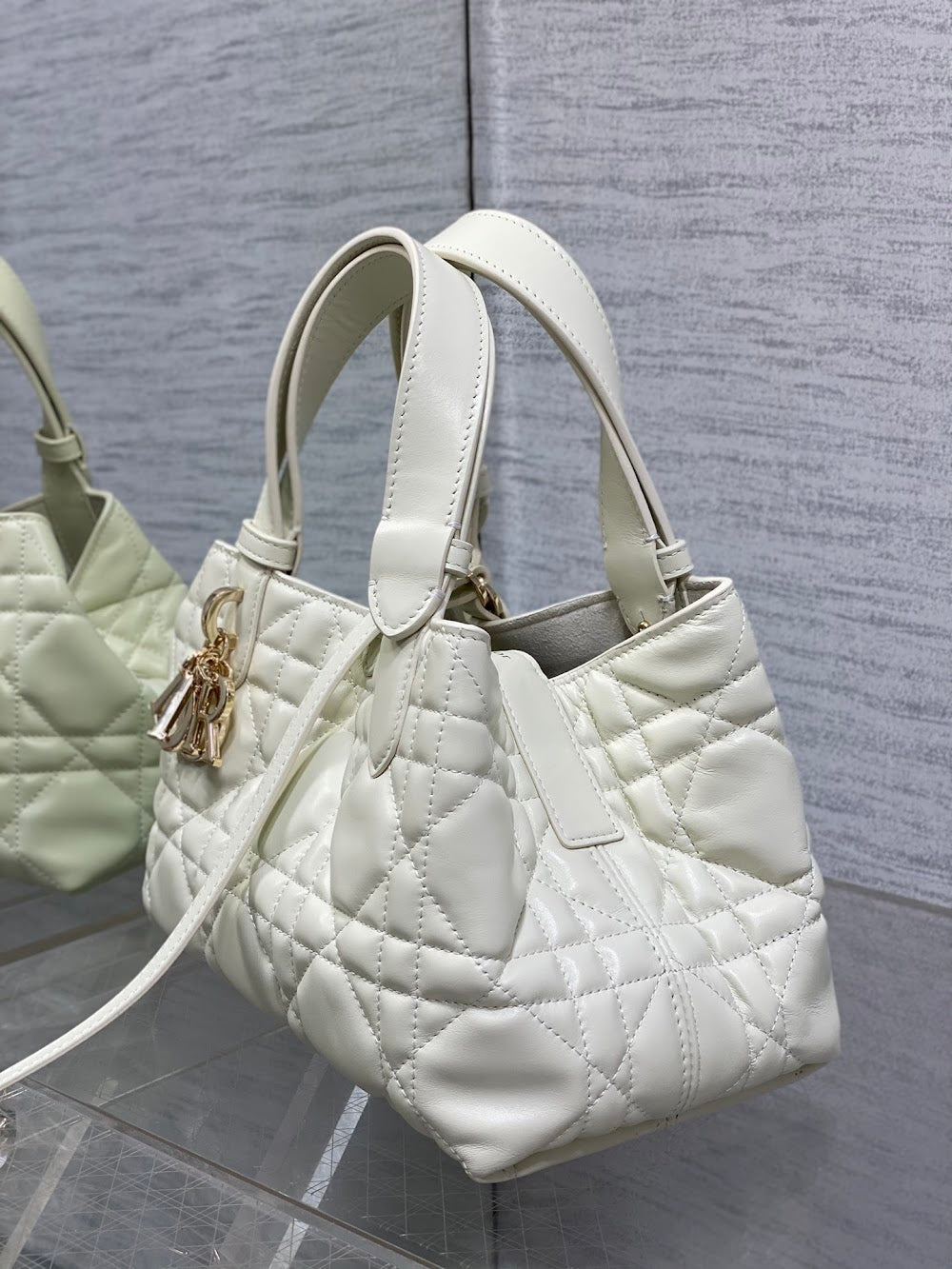 Dragons BagsDiorn Luxury Bag --115977