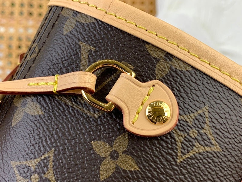 Dragons Bags ln Luxury Bag --62267