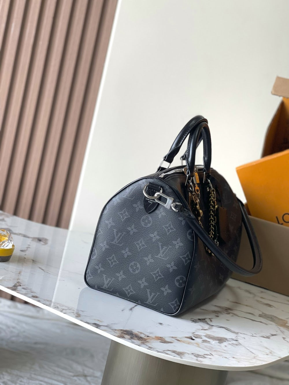Dragons Bags ln Luxury Bag --97391