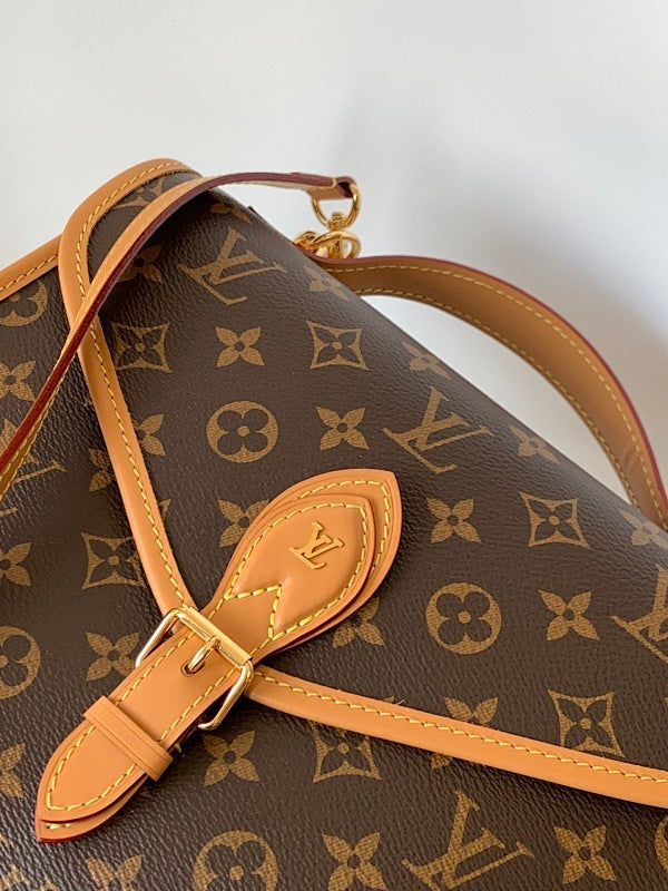 Dragons Bags ln Luxury Bag --81858