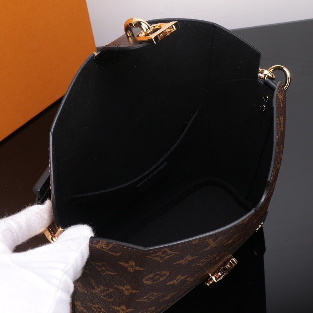 Dragons Bags ln Luxury Bag --59133