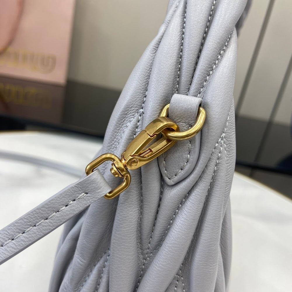 Dragons Bags Miun Miun Luxury Bag --122172