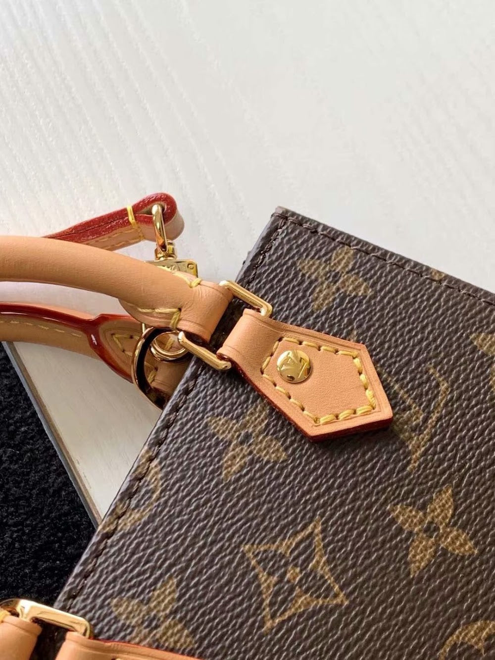 Dragons Bags ln Luxury Bag --56069