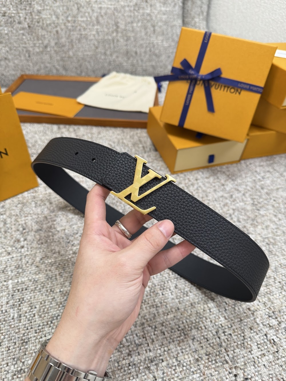 Dragons Bags ln Luxury Belt --110309