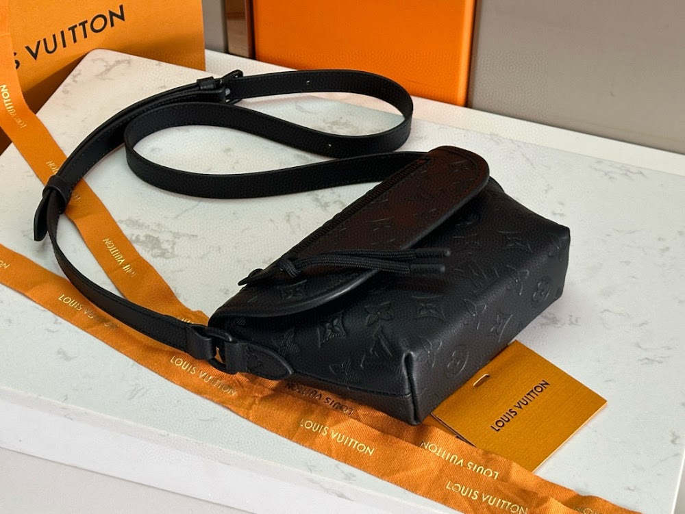 Dragons Bags ln Luxury Bag --70837