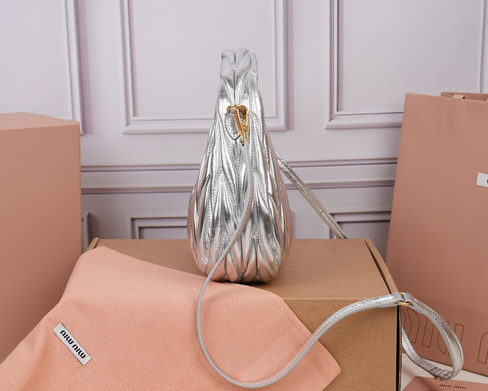 Dragons Bags Miun Miun Luxury Bag --122509