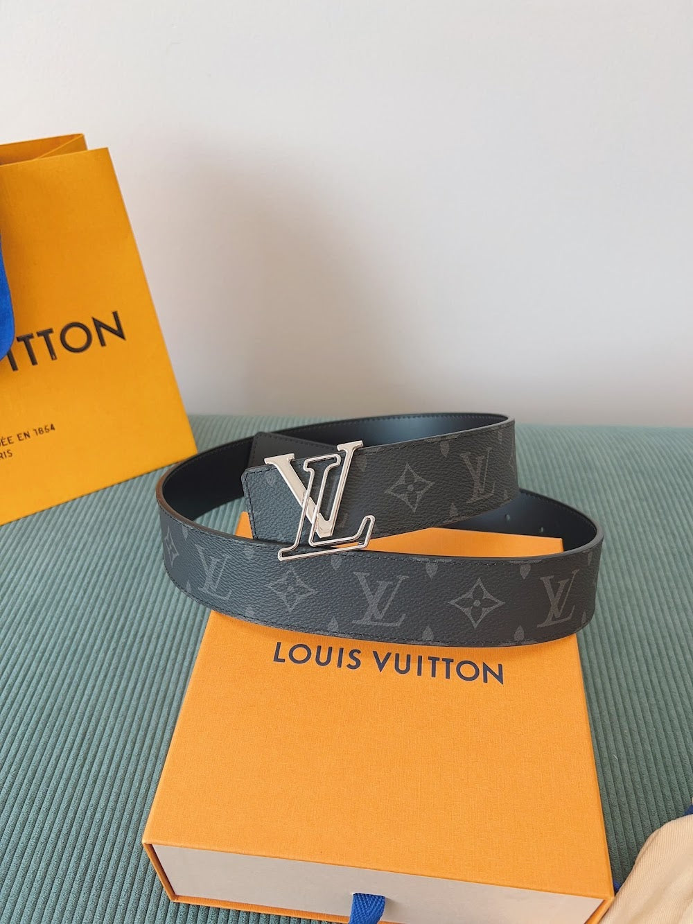 Dragons Bags ln Luxury Belt --109921