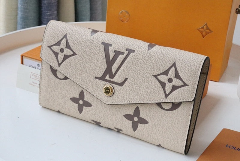 Dragons Bags ln Luxury Bag --59872