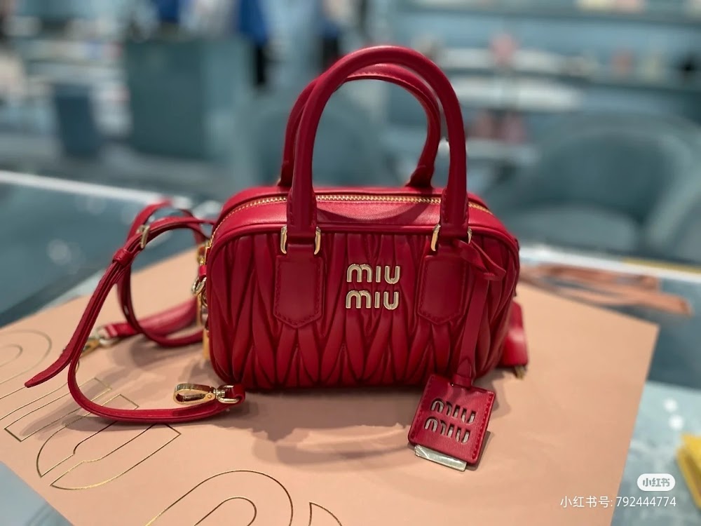 Dragons Bags Miun Miun Luxury Bag --122698