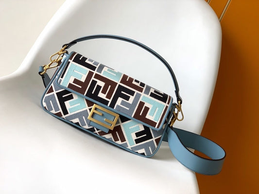 new-luxury-designer-bags-nm15329