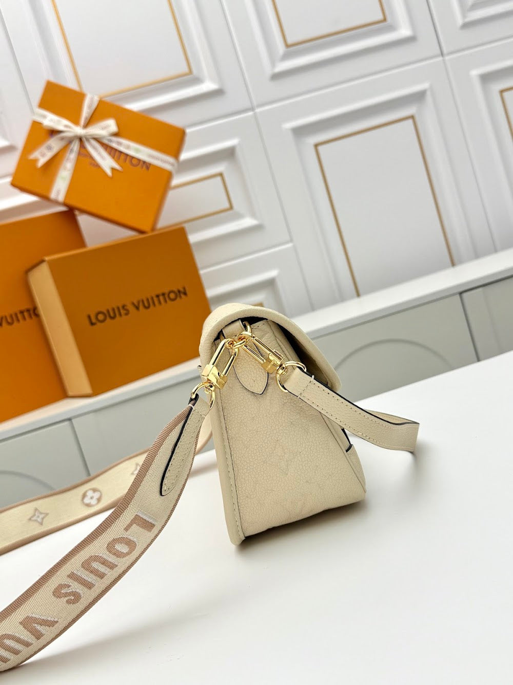 Dragons Bags LVn Luxury Bag --80101