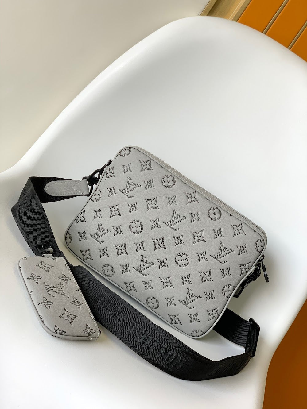 Dragons Bags ln Luxury Bag --70402