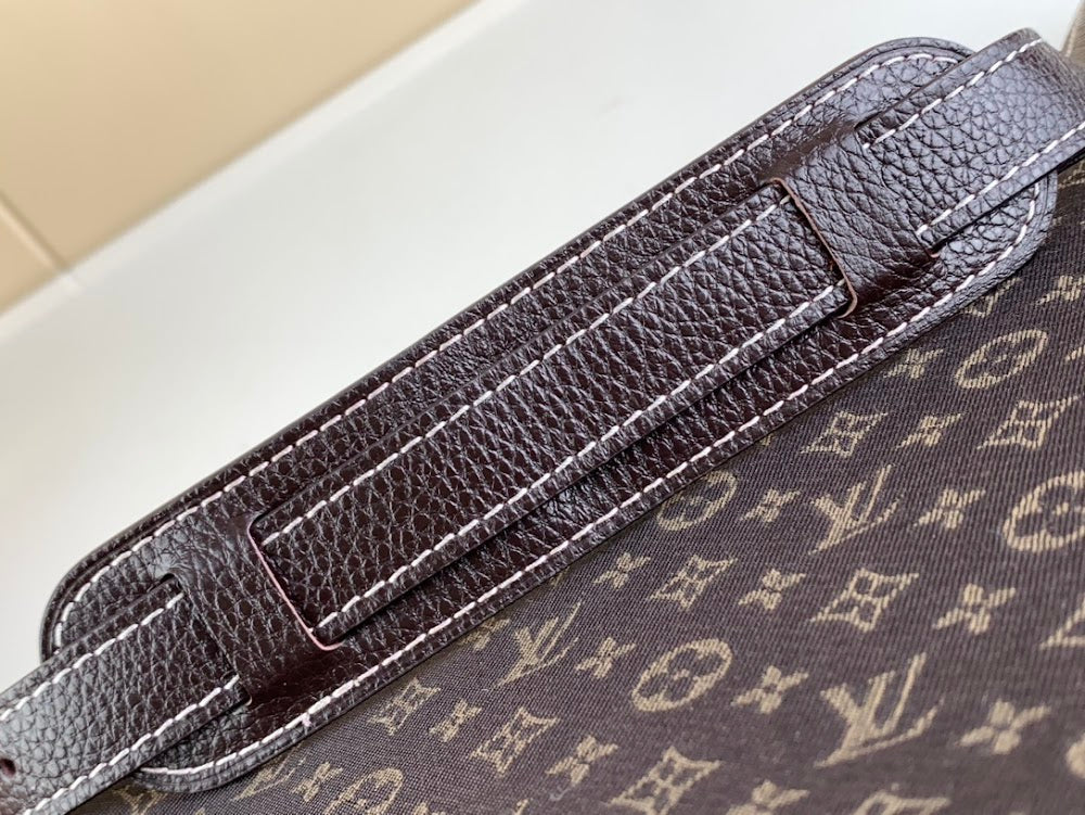 Dragons Bags ln Luxury Bag --61648