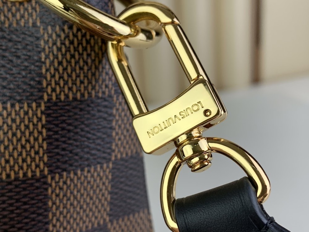 Dragons Bags ln Luxury Bag --68769