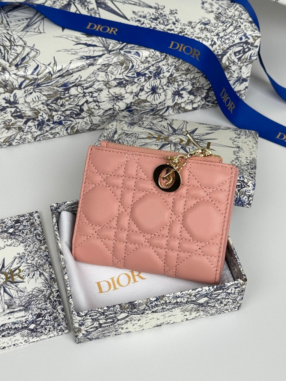 Dragons BagsDiorn Luxury Bag --115210