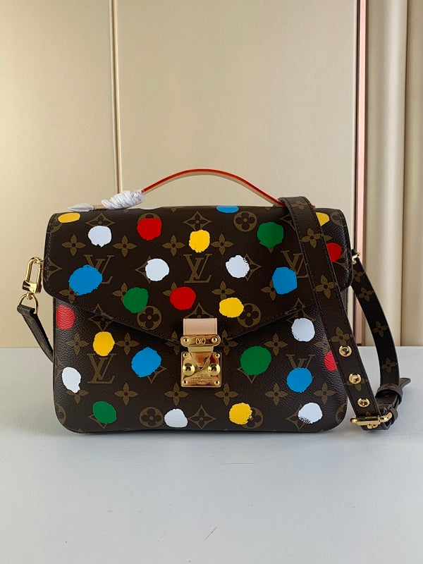 Dragons Bags ln Luxury Bag --61358