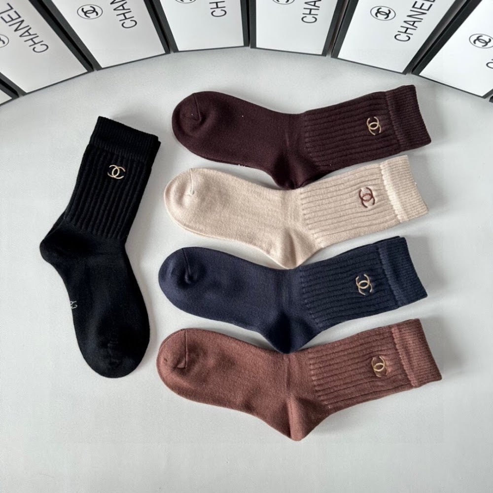 Dragons Bags Premium Luxury Socks --97961