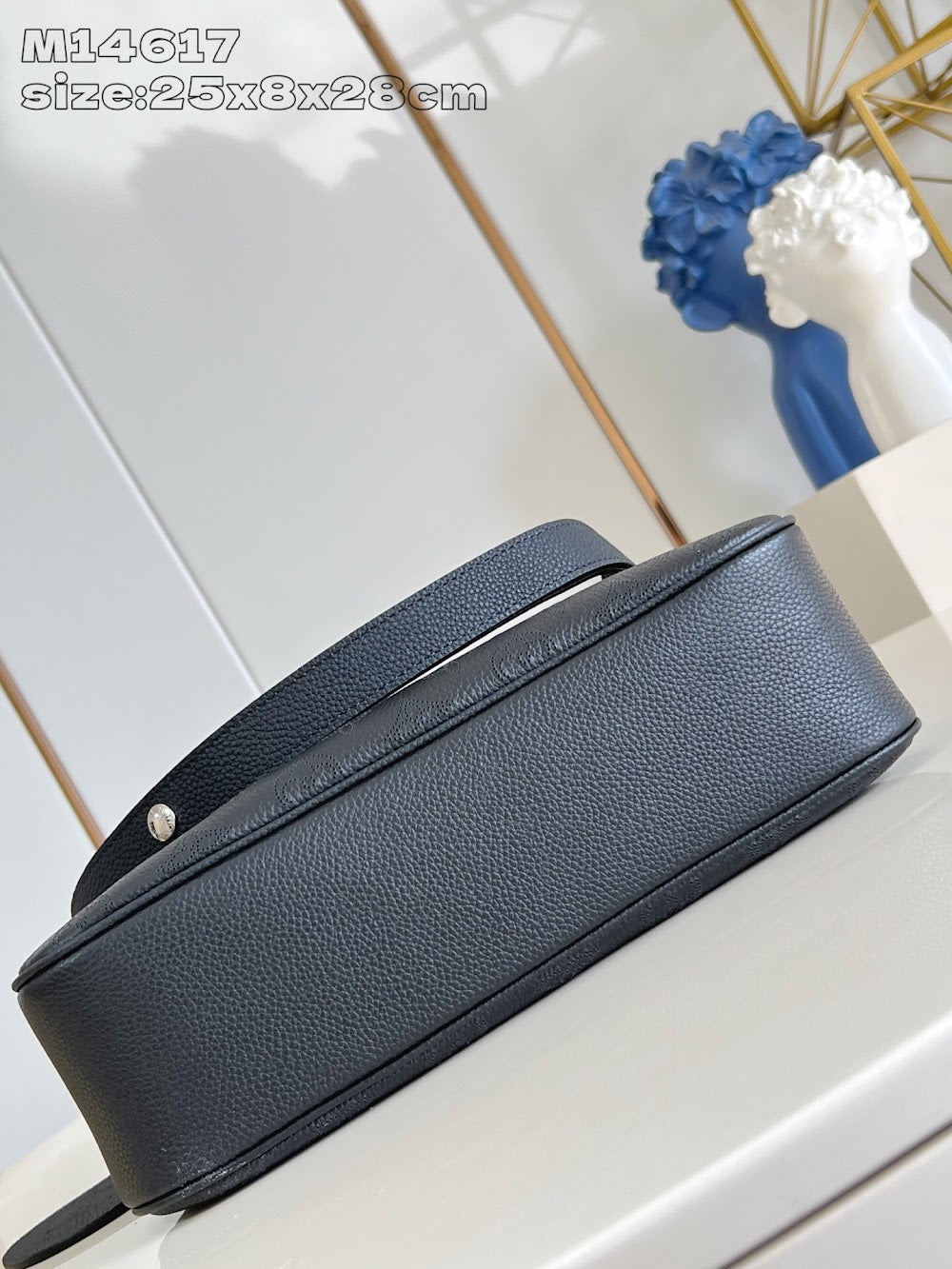 Dragons Bags ln Luxury Bag --96904