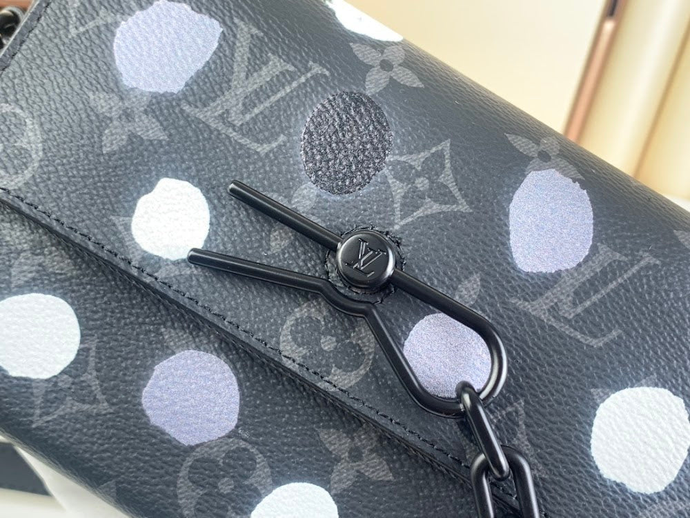 Dragons Bags ln Luxury Bag --61409