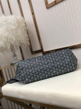 new-luxury-designer-bags-nm7988