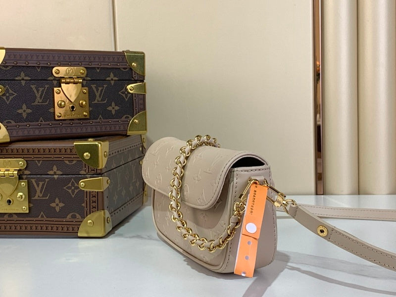 Dragons Bags ln Luxury Bag --62857