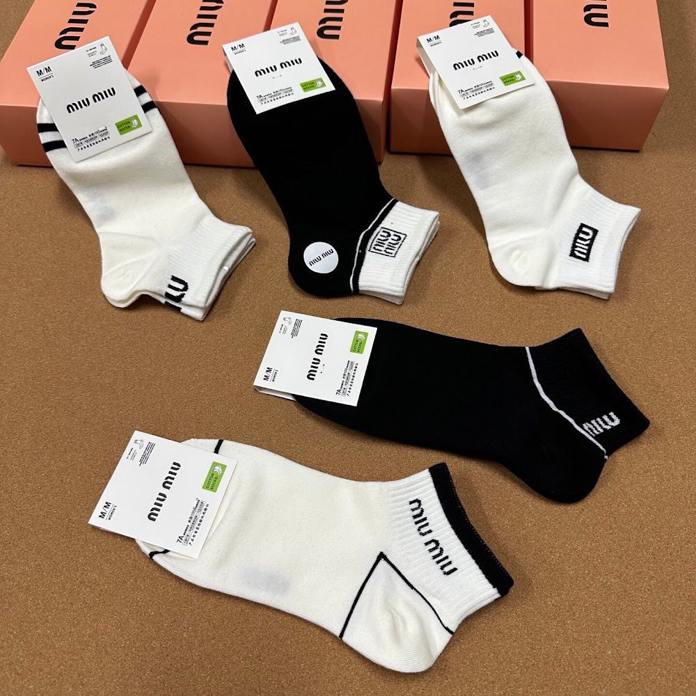 Dragons Bags Premium Luxury Socks --98448