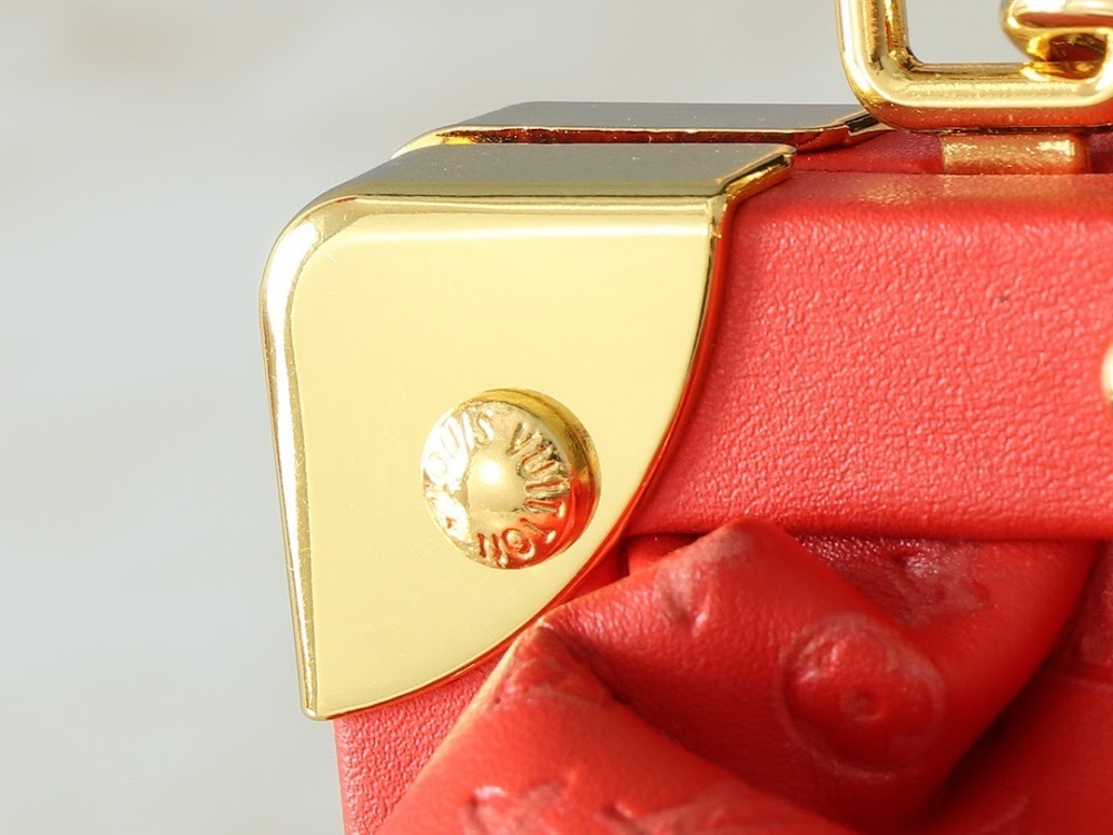 Dragons Bags ln Luxury Bag --78606