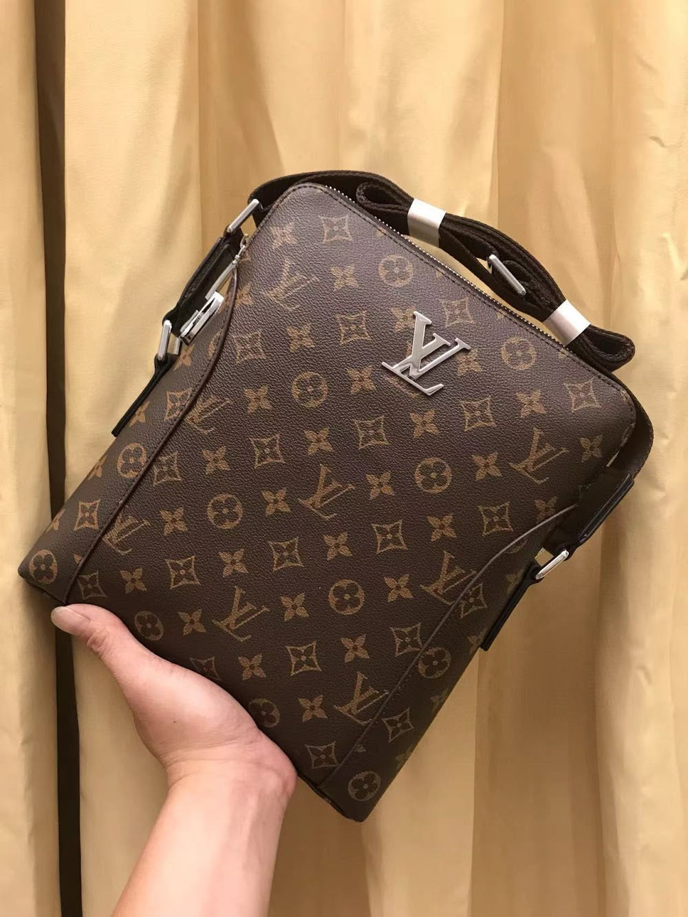 Dragons Bags ln Luxury Bag --70877