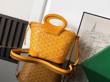new-luxury-designer-bags-nm8131