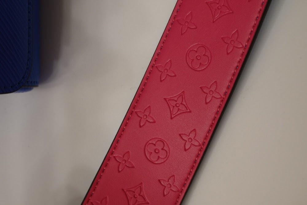 Dragons Bags ln Luxury Bag --60100