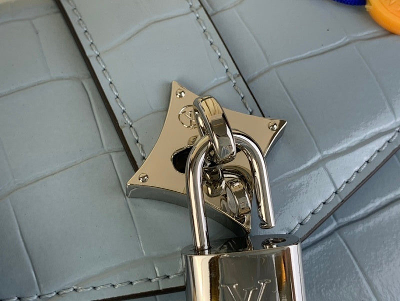 Dragons Bags ln Luxury Bag --62655