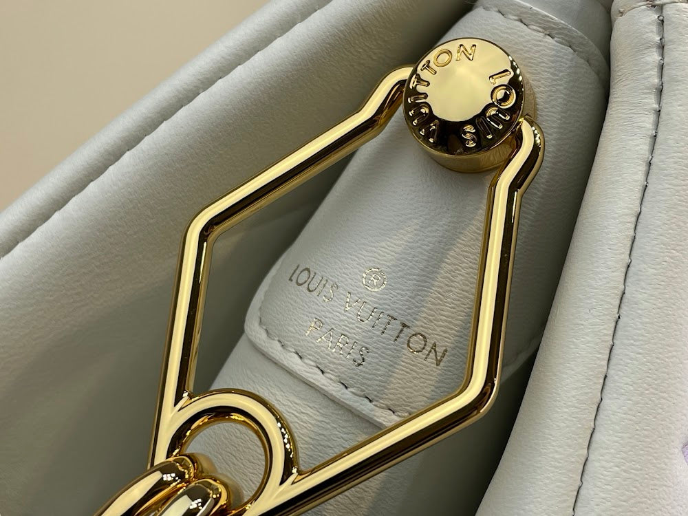 Dragons Bags ln Luxury Bag --95626