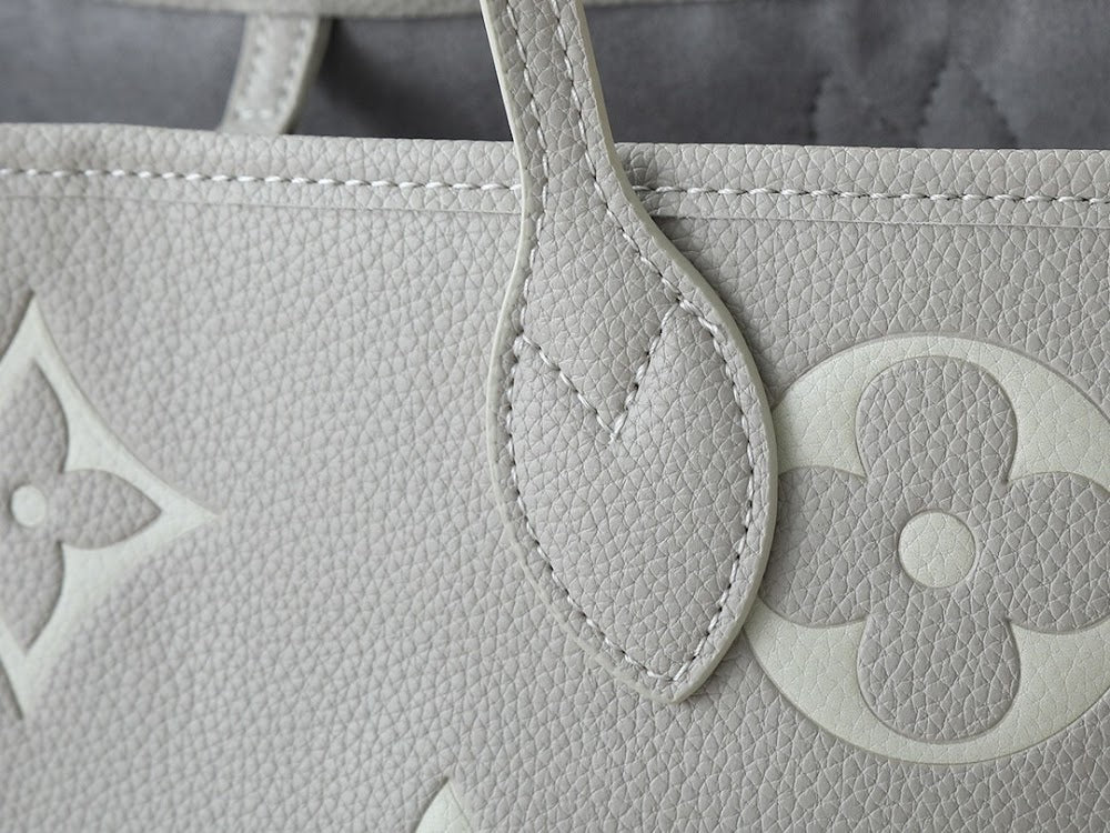 Dragons Bags ln Luxury Bag --76742