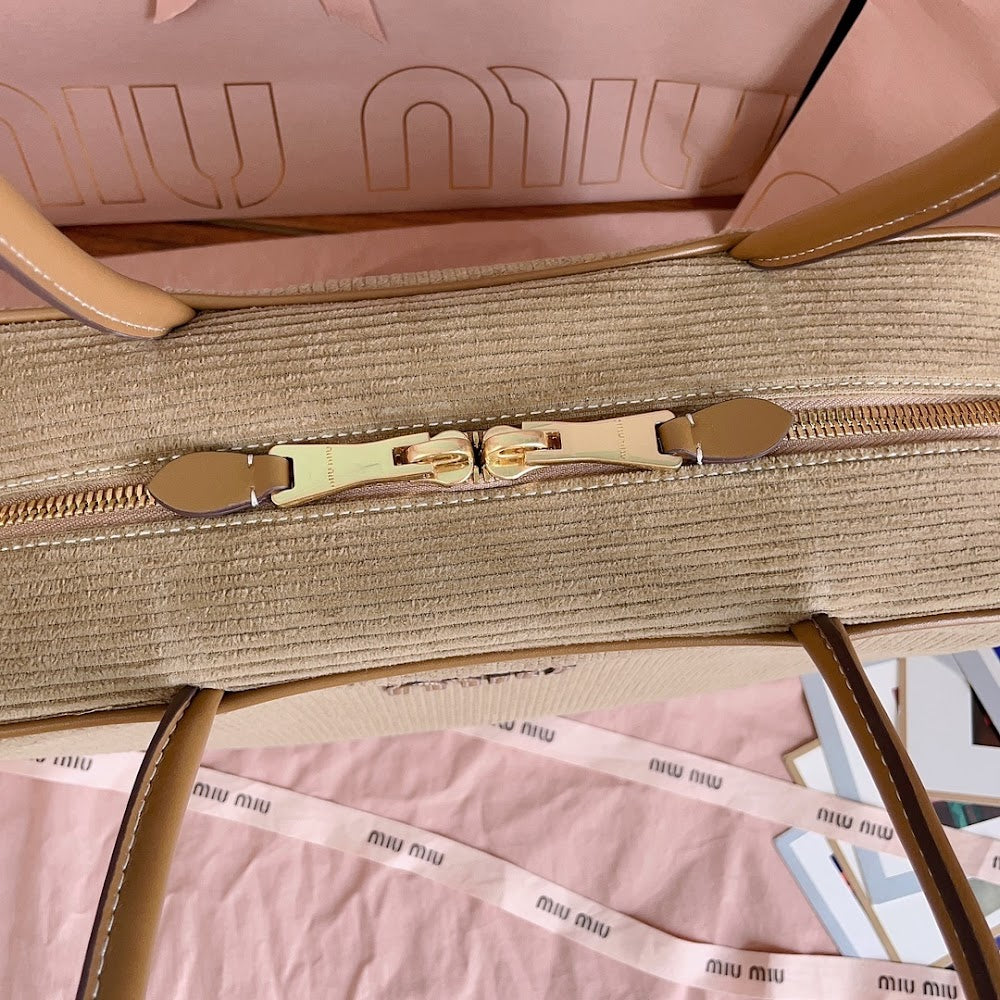 Dragons Bags Miun Miun Luxury Bag --123072