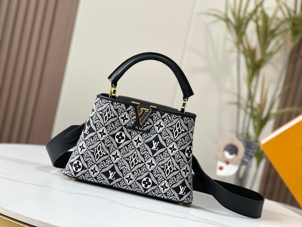 Jessica Bags ln Luxury Bag --75721