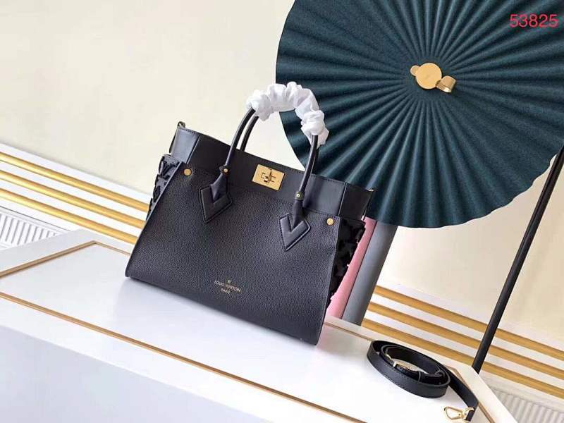 Dragons Bags ln Luxury Bag --60461