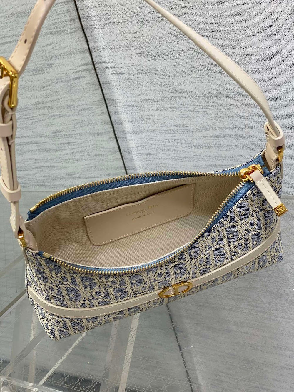 Dragons BagsDiorn Luxury Bag --115990