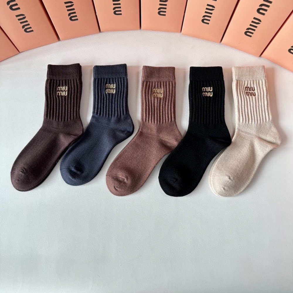 Dragons Bags Premium Luxury Socks --97925